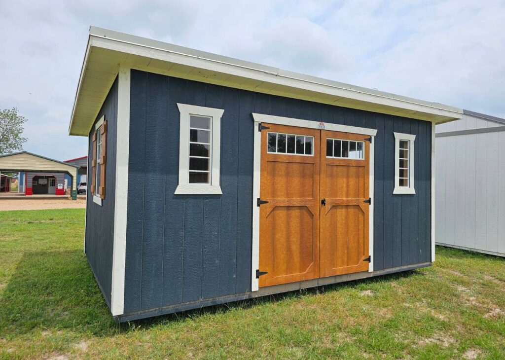 Versatile backyard metro studio shed at Tiny Hive in Giddings, TX