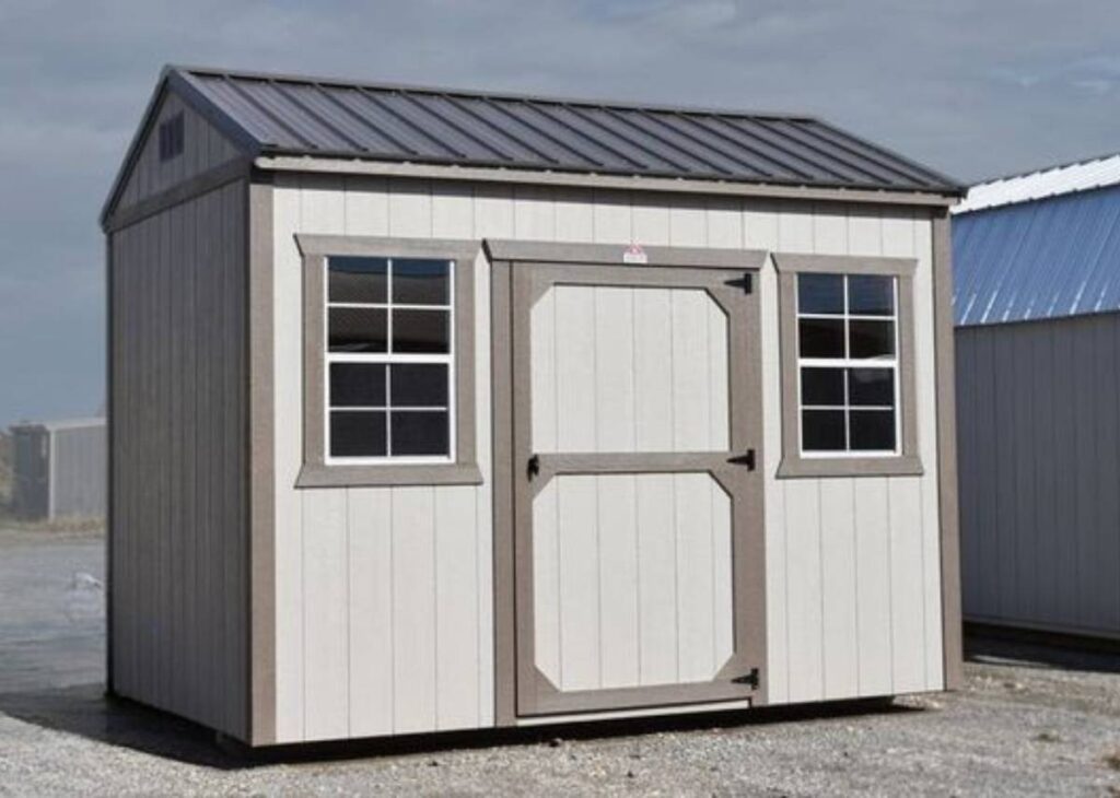 Derksen side utility backyard storage at Tiny Hive in Giddings