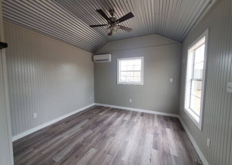 Little-Luxury - Finished Cabin Giddings, TX