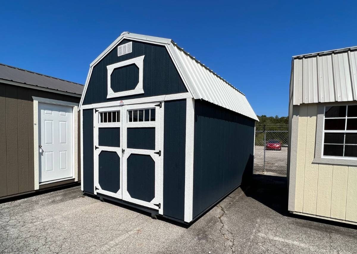 Loft in shed for sale in Giddings at Tiny Hive
