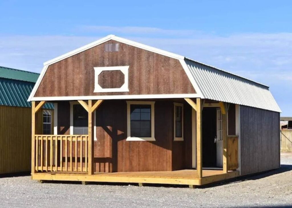 Deluxe lofted barn cabin at Tiny Hive in Giddings, TX