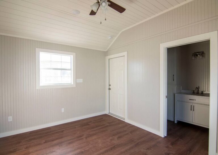 Duplex cabin at Tiny Hive in Giddings, TX