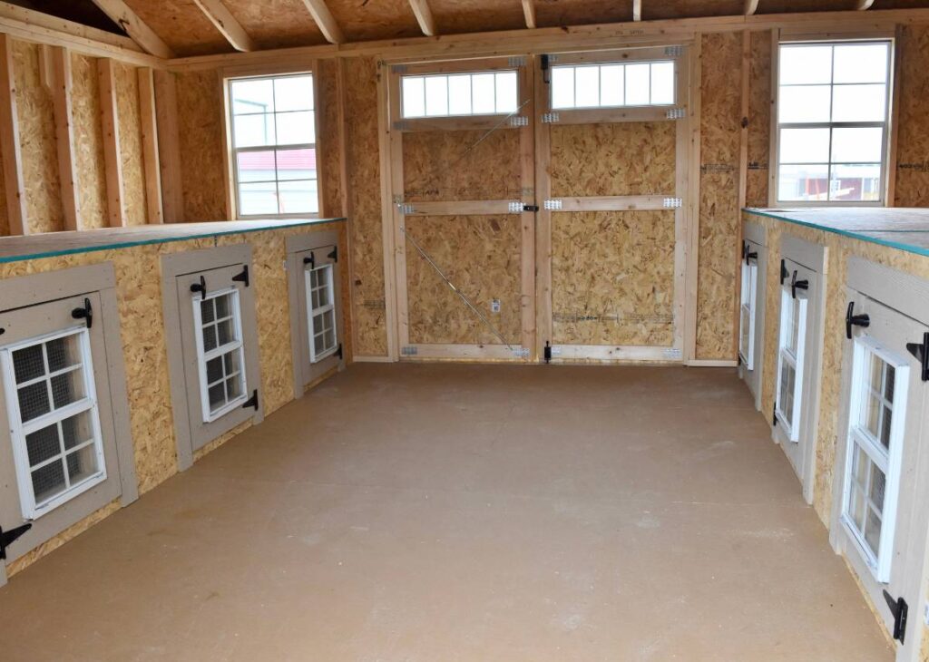 Inside view of dog kennel at Tiny Hive Giddings, TX