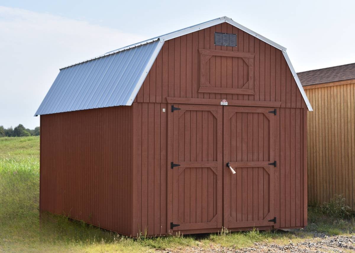 Loft barn in treated wood for sale at Tiny Hive in Giddings