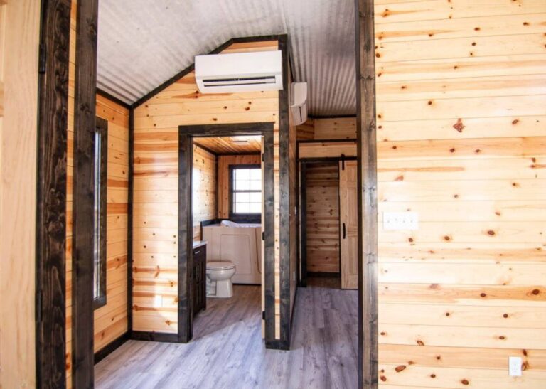 ADA Prefab Cabin Tiny Hive Giddings, TX