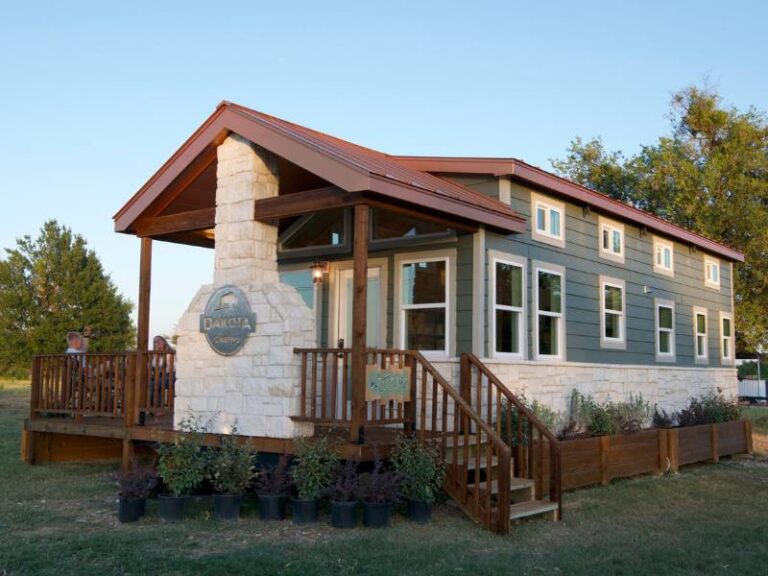 Exterior of ADU dwelling unit for sale at Tiny Hive in Giddings, TX