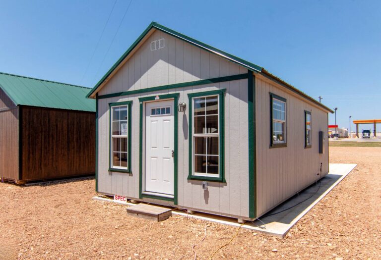 Cabin Homes at Tiny Hive in Giddings
