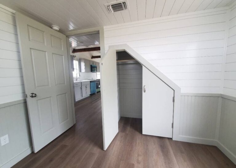 Loft Cabin at Tiny Hive in Giddings, TX