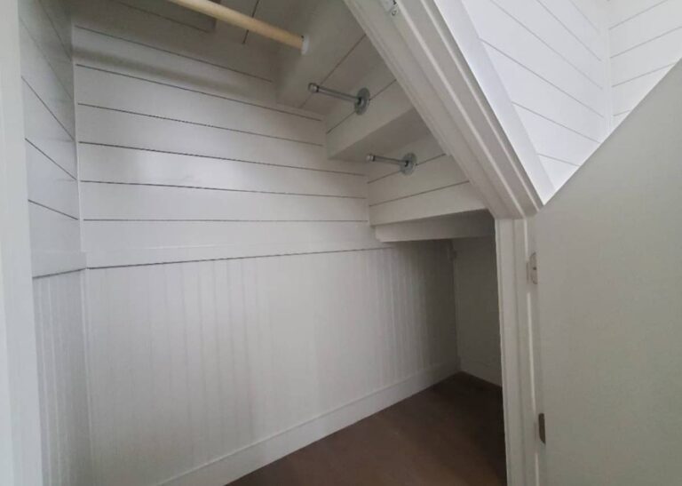 Cabins with lofts at Tiny Hive