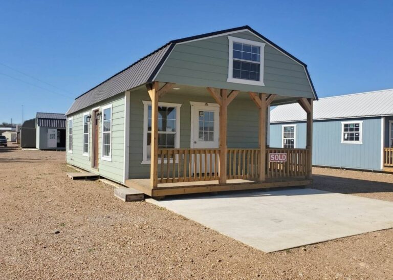 Lofted Cabins at Tiny Hive in Giddings, TX