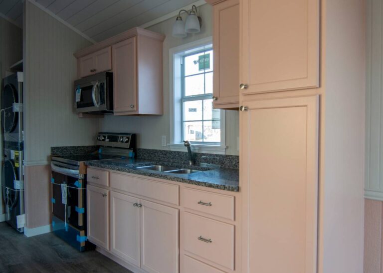 Custom Cabin Homes at Tiny Hive in Giddings