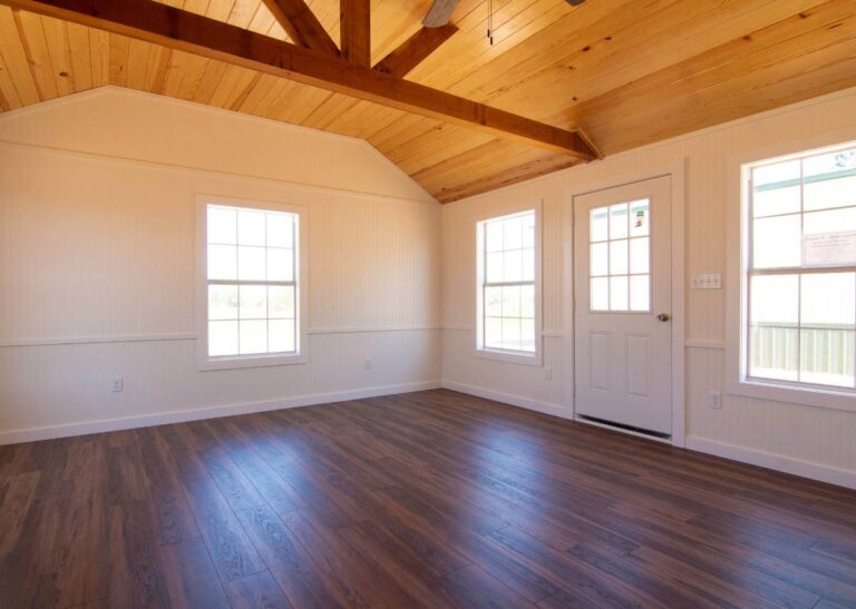 16x32 Cabin Church Tiny Hive Giddings, tX