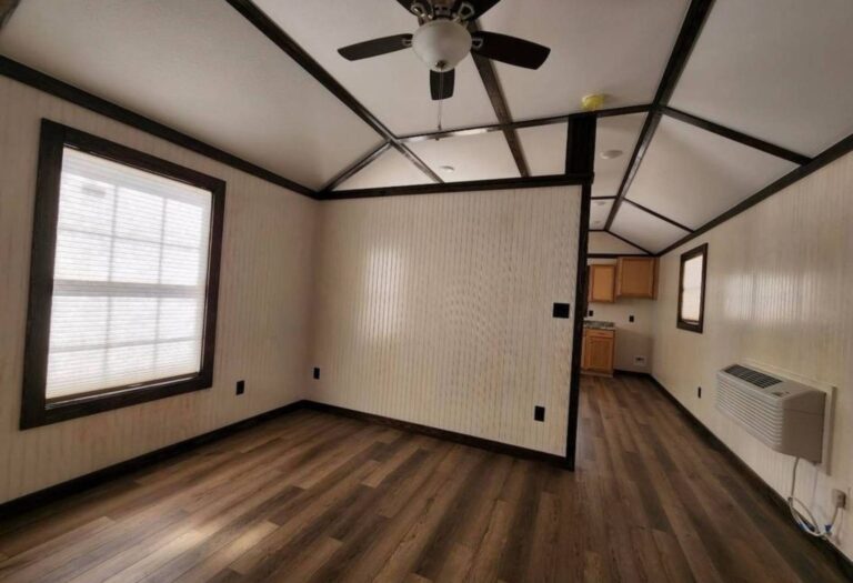 Hunting Cabin at Tiny Hive in Giddings, TX