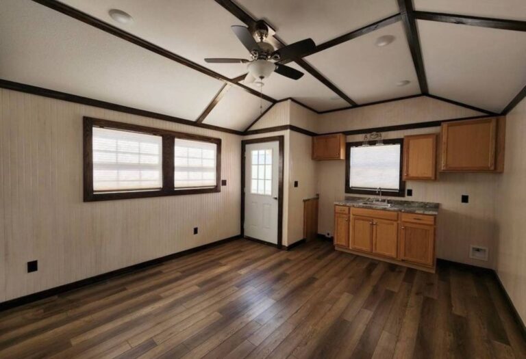 Hunting Cabins at Tiny Hive