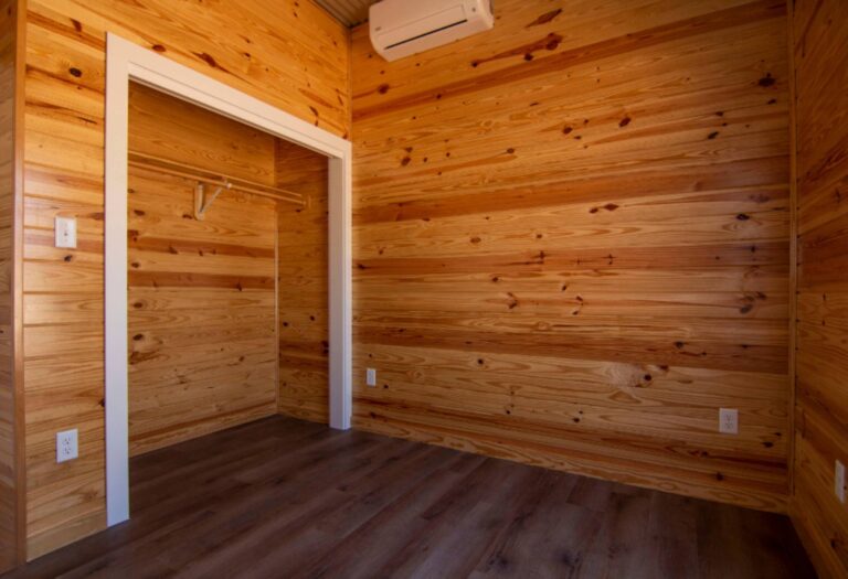 Porta cabins at Tiny Hive in Giddings