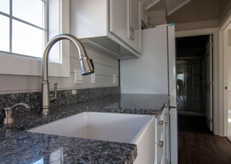 Prefab Cabin Derksen Shells Tiny Hive