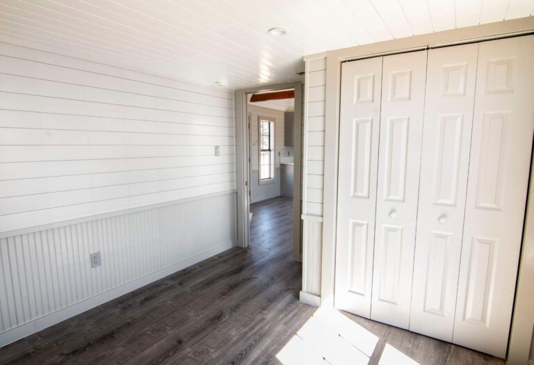 Small Prefab Cabin at Tiny Hive